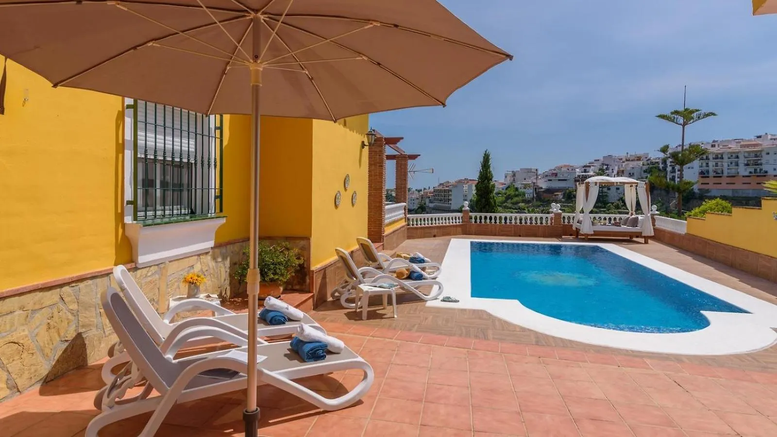 Villa Raquel Torrox By Ruralidays 0*,